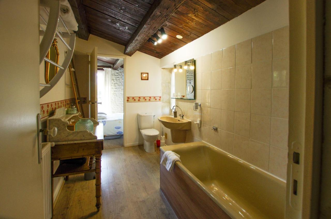 Logis Saint Leonard Bed & Breakfast Dompierre-sur-Mer Dış mekan fotoğraf